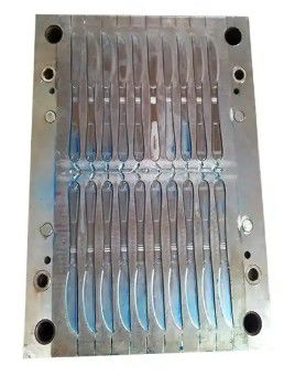 Molde plástico del cuchillo del arreglo para requisitos particulares del molde con el molde del aparato electrodoméstico de la manija