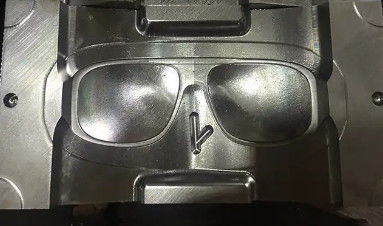 Óculos de sol de lustro da cavidade da modelagem por injeção dos óculos de sol os multi moldam