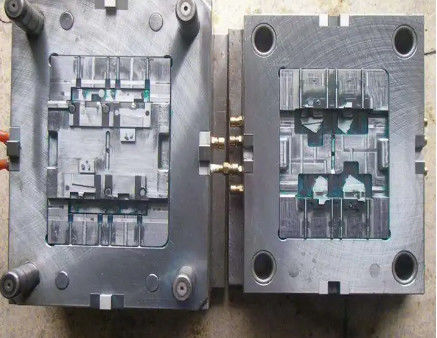 Прессформы NAK80/S136/H13 прессформы впрыски изготовленной на заказ прессформы материал пластиковой